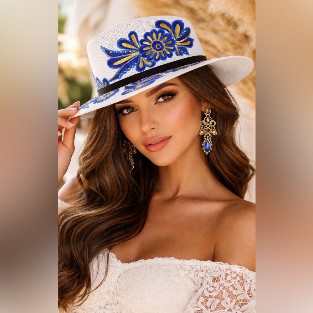 New HAT Sombrero Mexican Artesanal Hand Painted
Straw M
